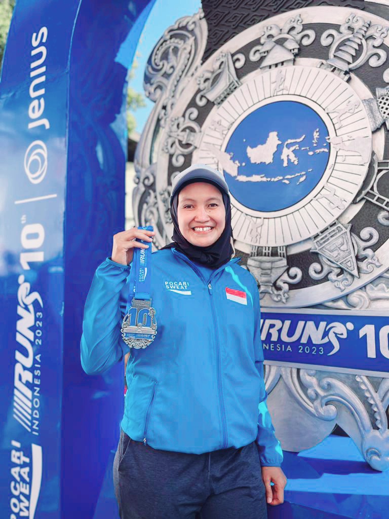 Foto Enung Neni M. S.Pd. MM