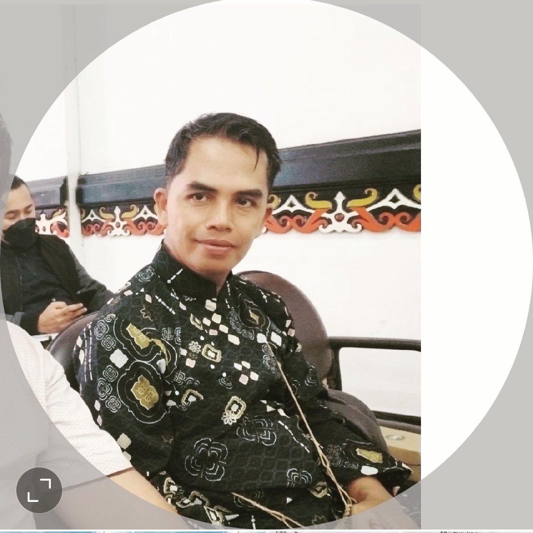 Foto NAIM WAHYUDI, S.Pd.