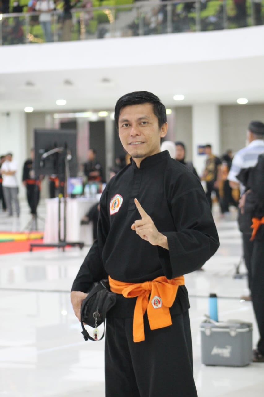 Foto Rochmad Cahyuji Ganny, S.Pd