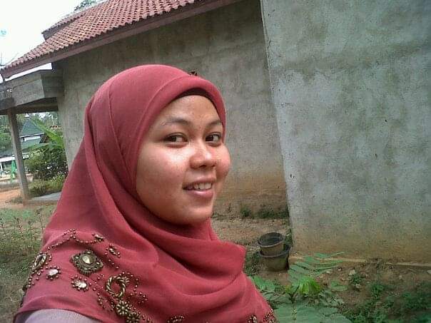 Foto Rara Revi
