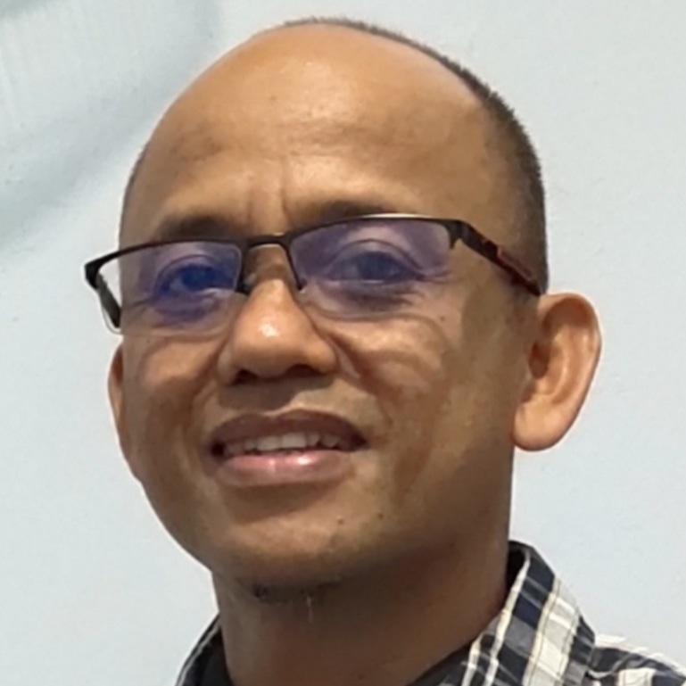 Foto Taharuddin, S. Pd, MA