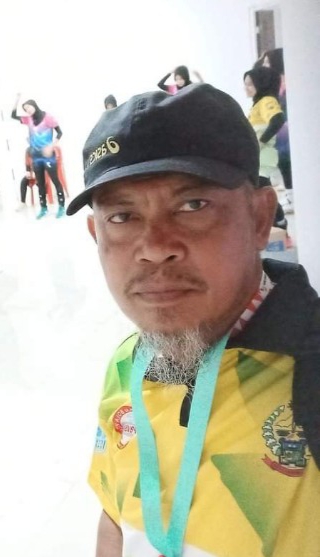 Foto DARWIS  S.PD.