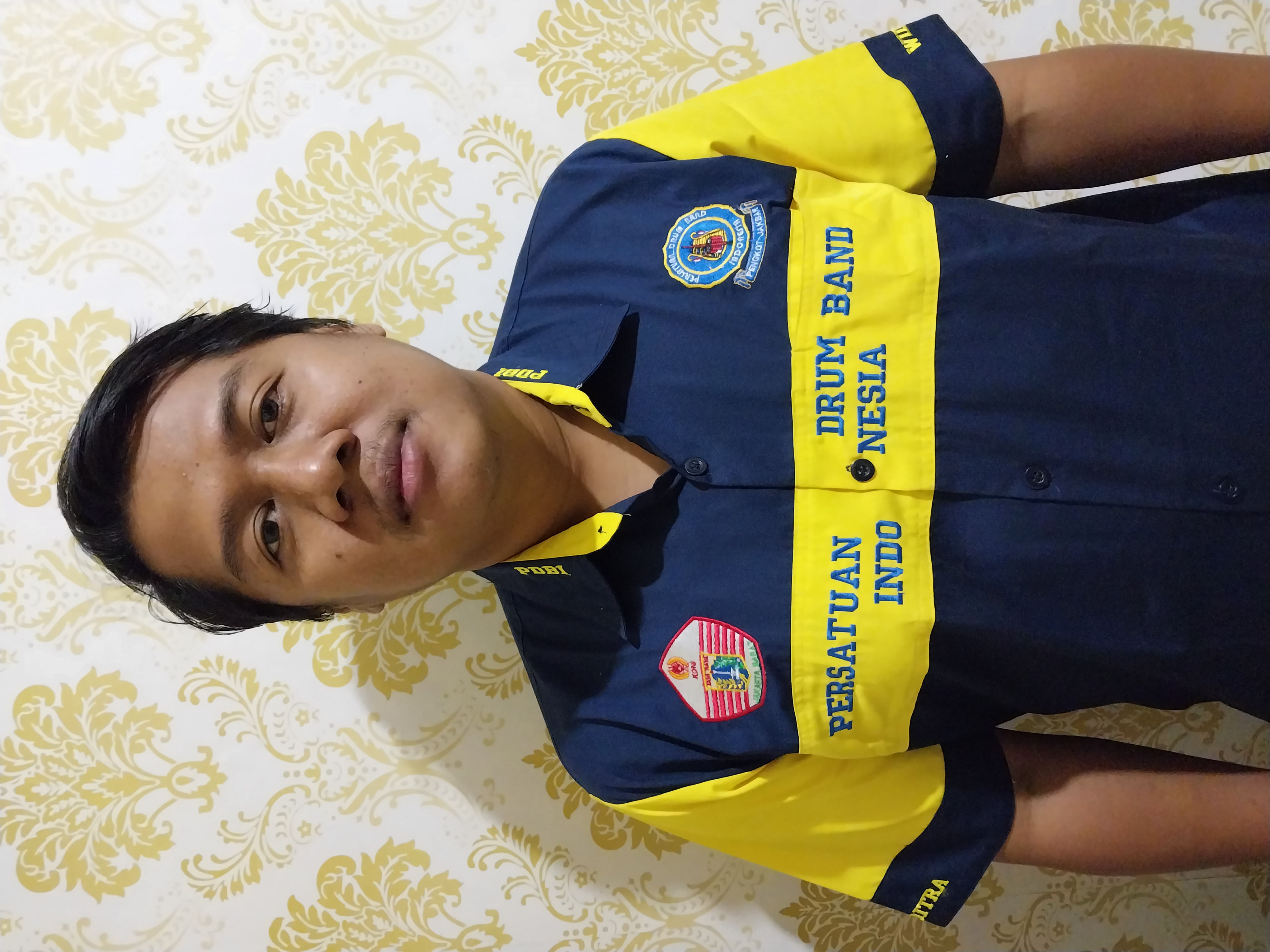 Foto Puji apriana