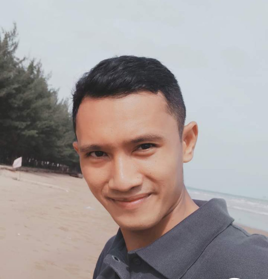 Foto Hengky Senkli Dhanya Rasa