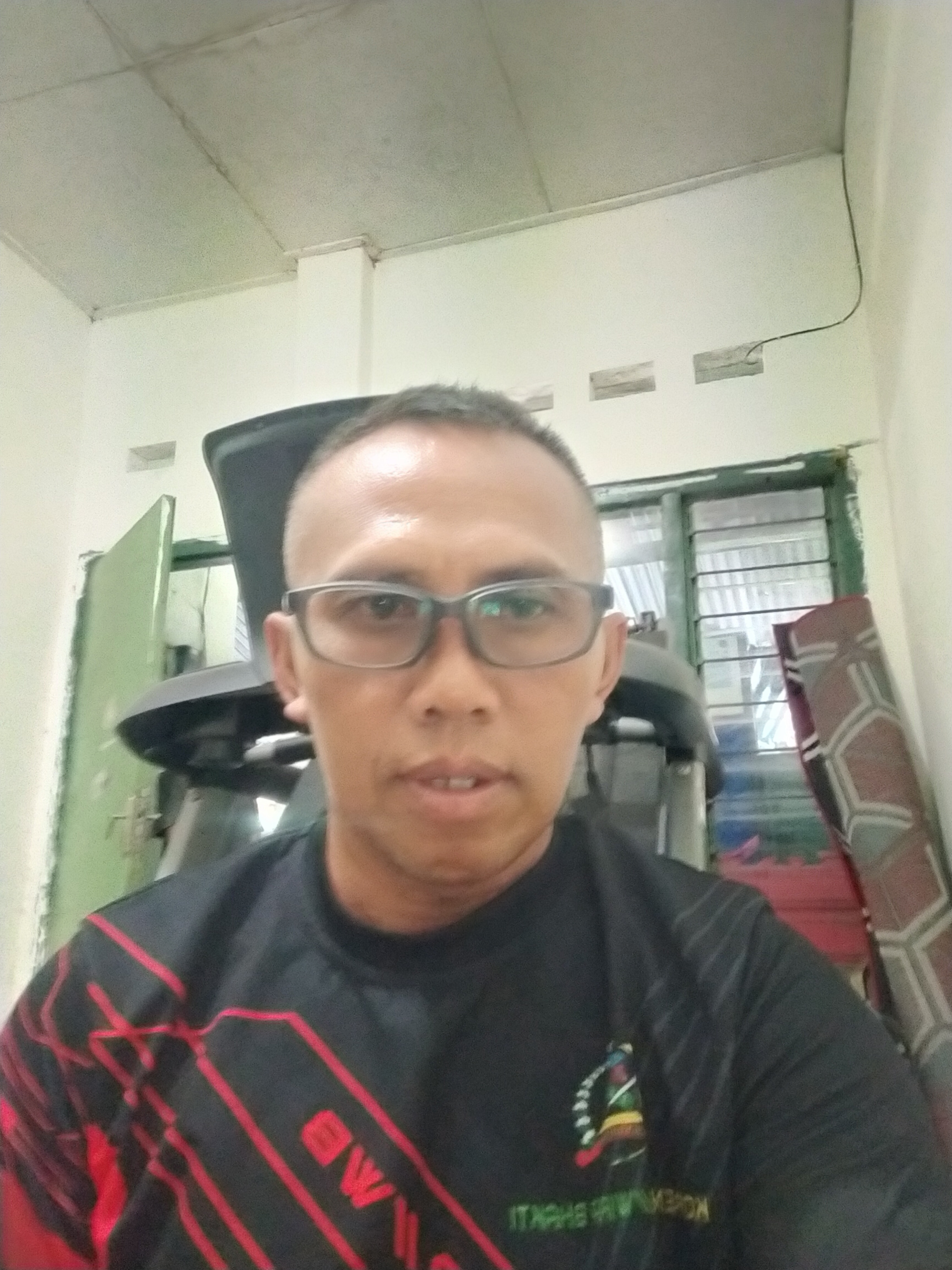 Foto I gusti gede karang asem