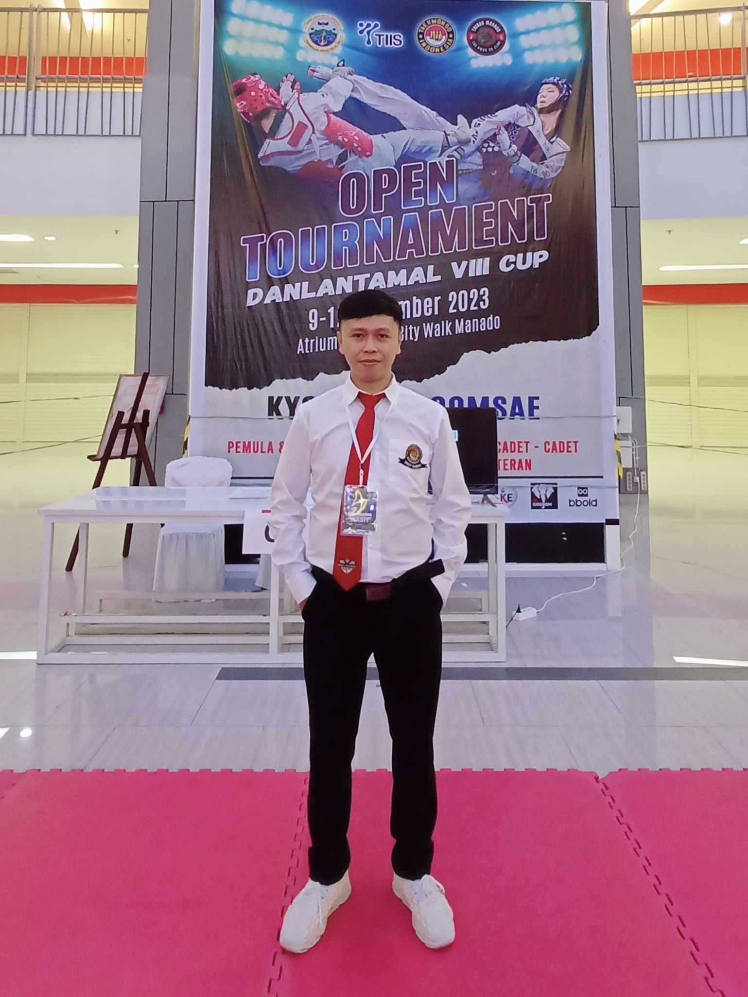 Foto Stenly Steven Singal
