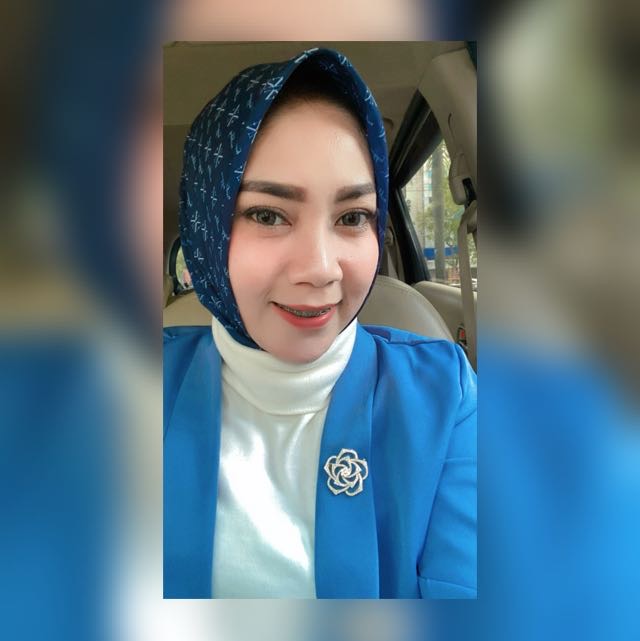 Foto Putri Kartika Widiya Takim S.Pd