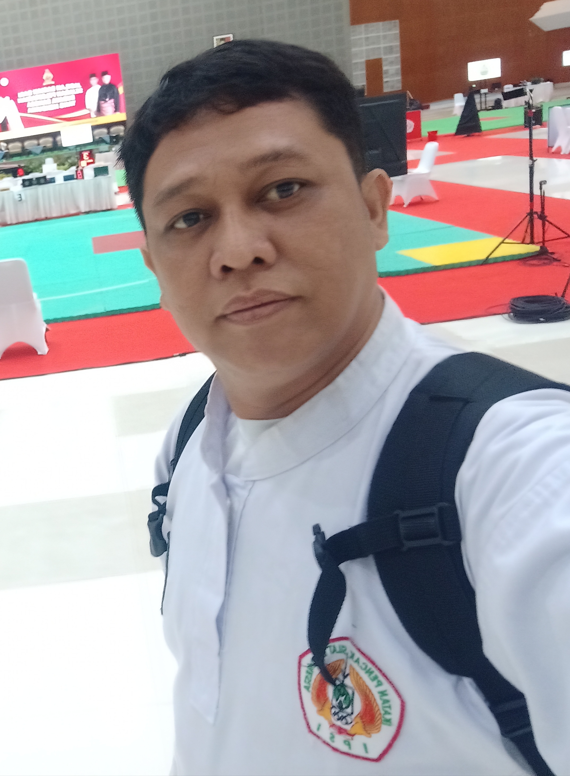 Foto MONE FEBRYANTO, S. PD
