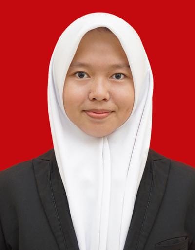 Foto Tri Putri Damayanti Syam 