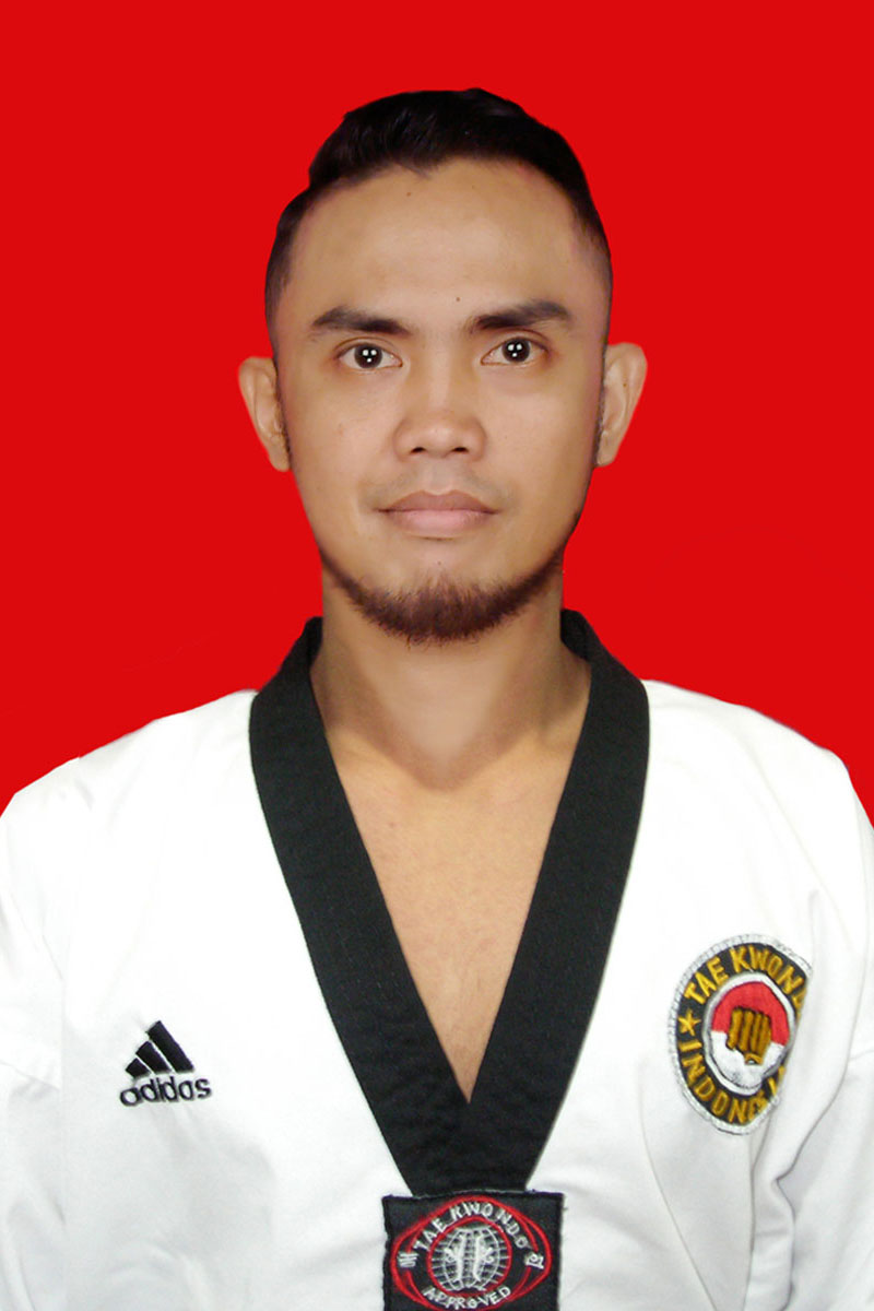 Foto ISWANTO DJOU, S.IP