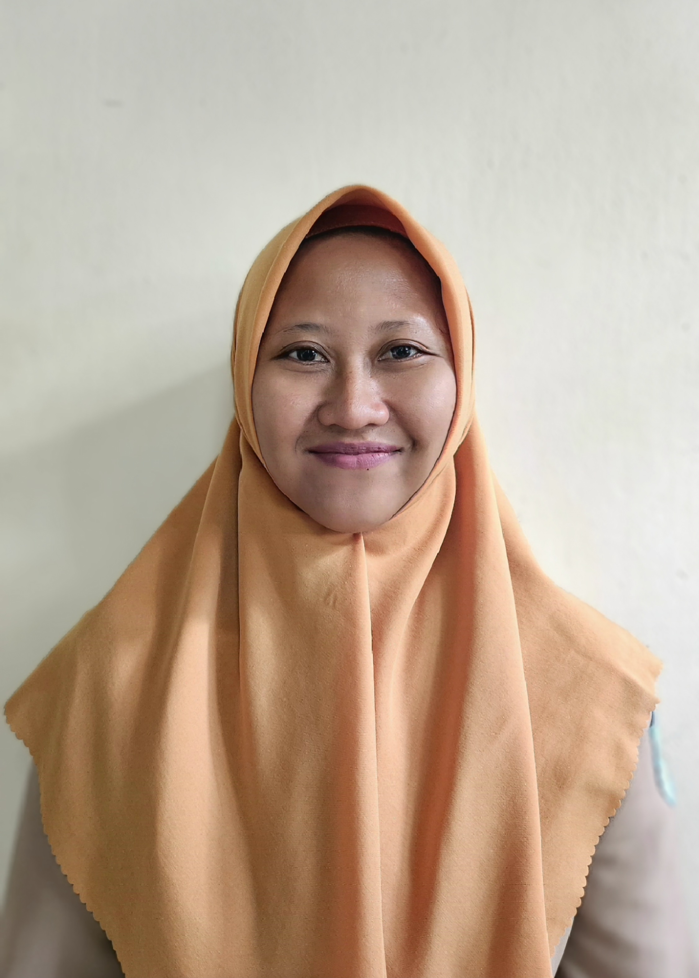 Foto TRI WAHYUNI