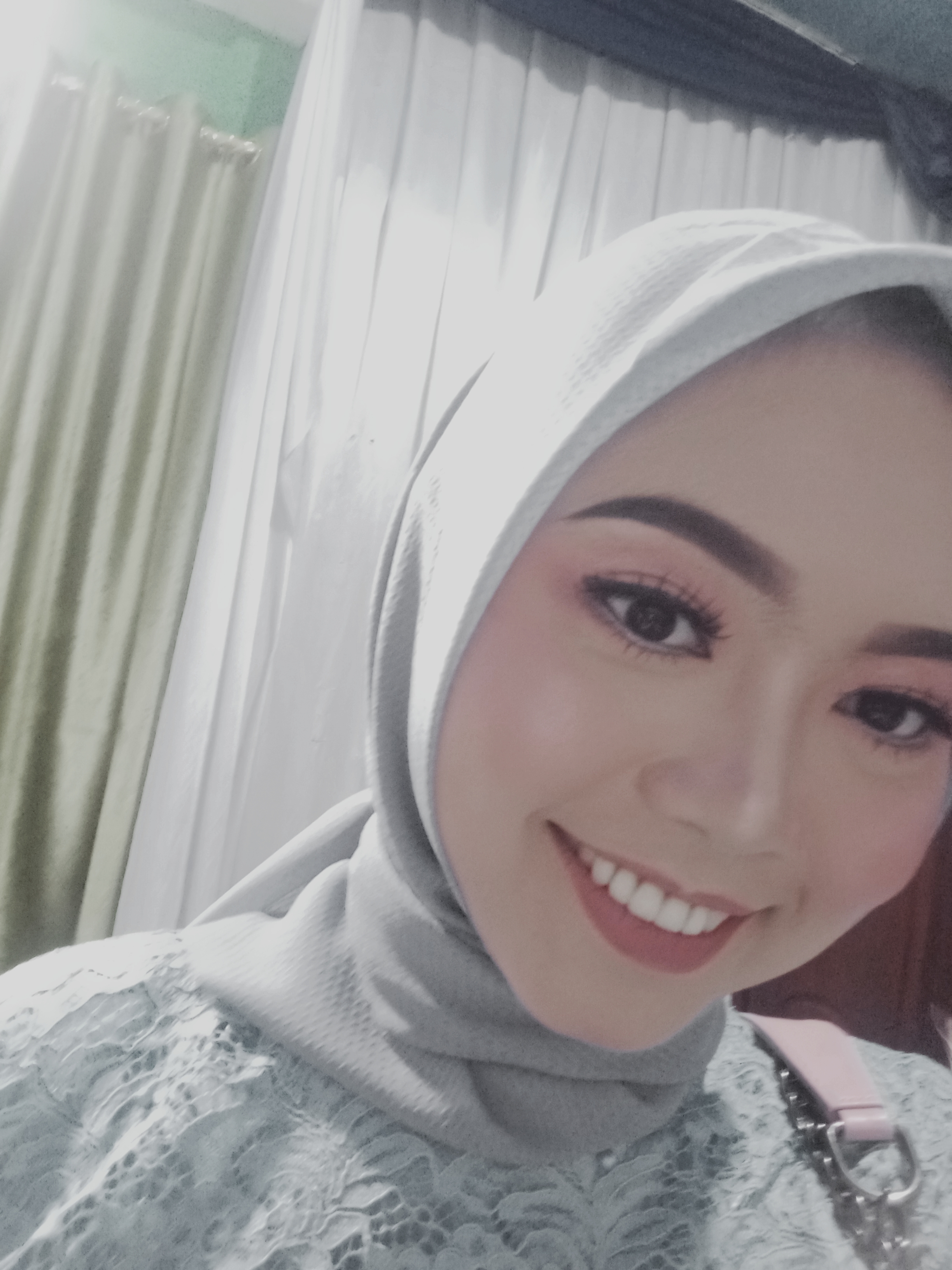 Foto Desi utari