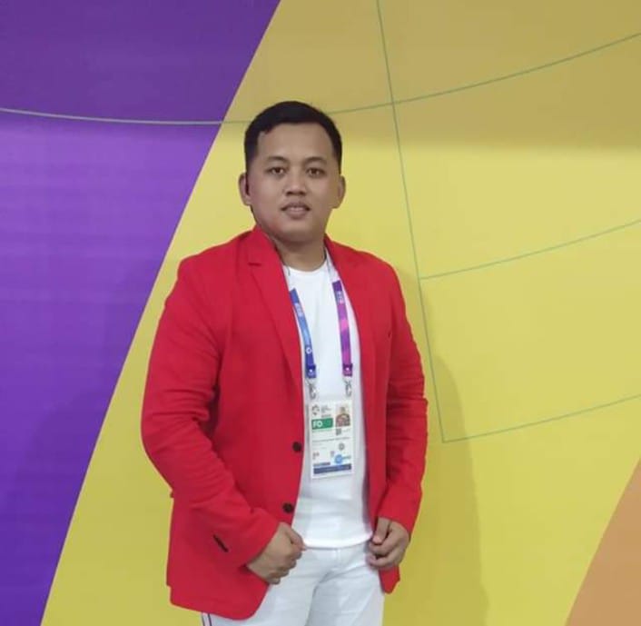 Foto JAMES RAYMOND TOMMY HERMAN WUISAN