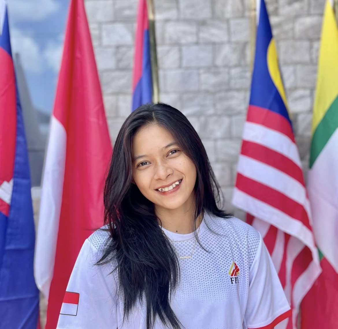 Foto kharisma ragil rakasiwi