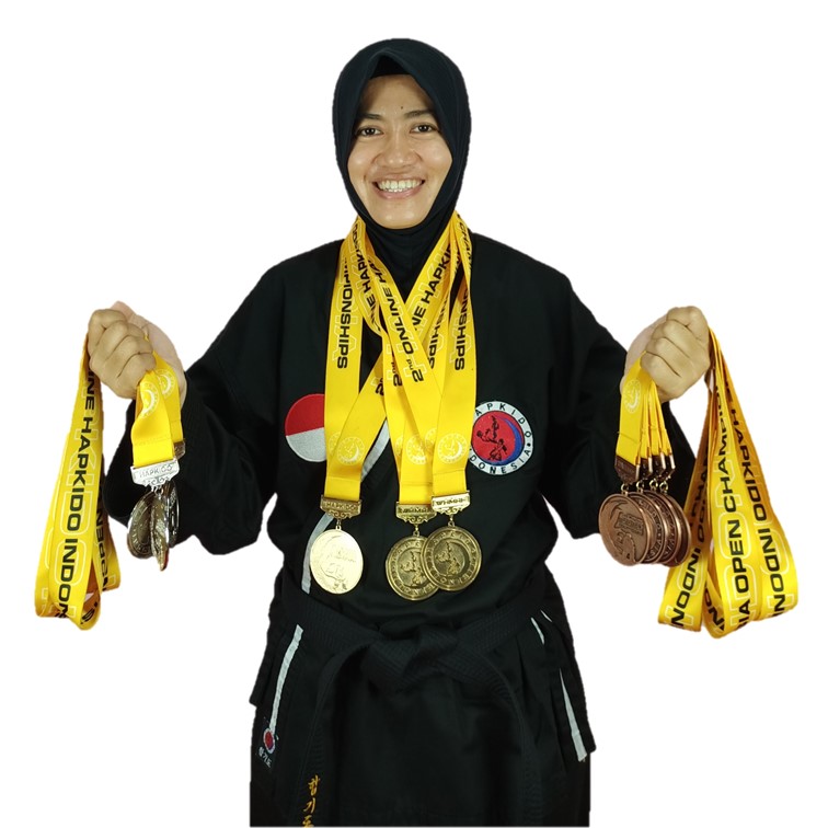Foto Sri Rahmi Mahmud