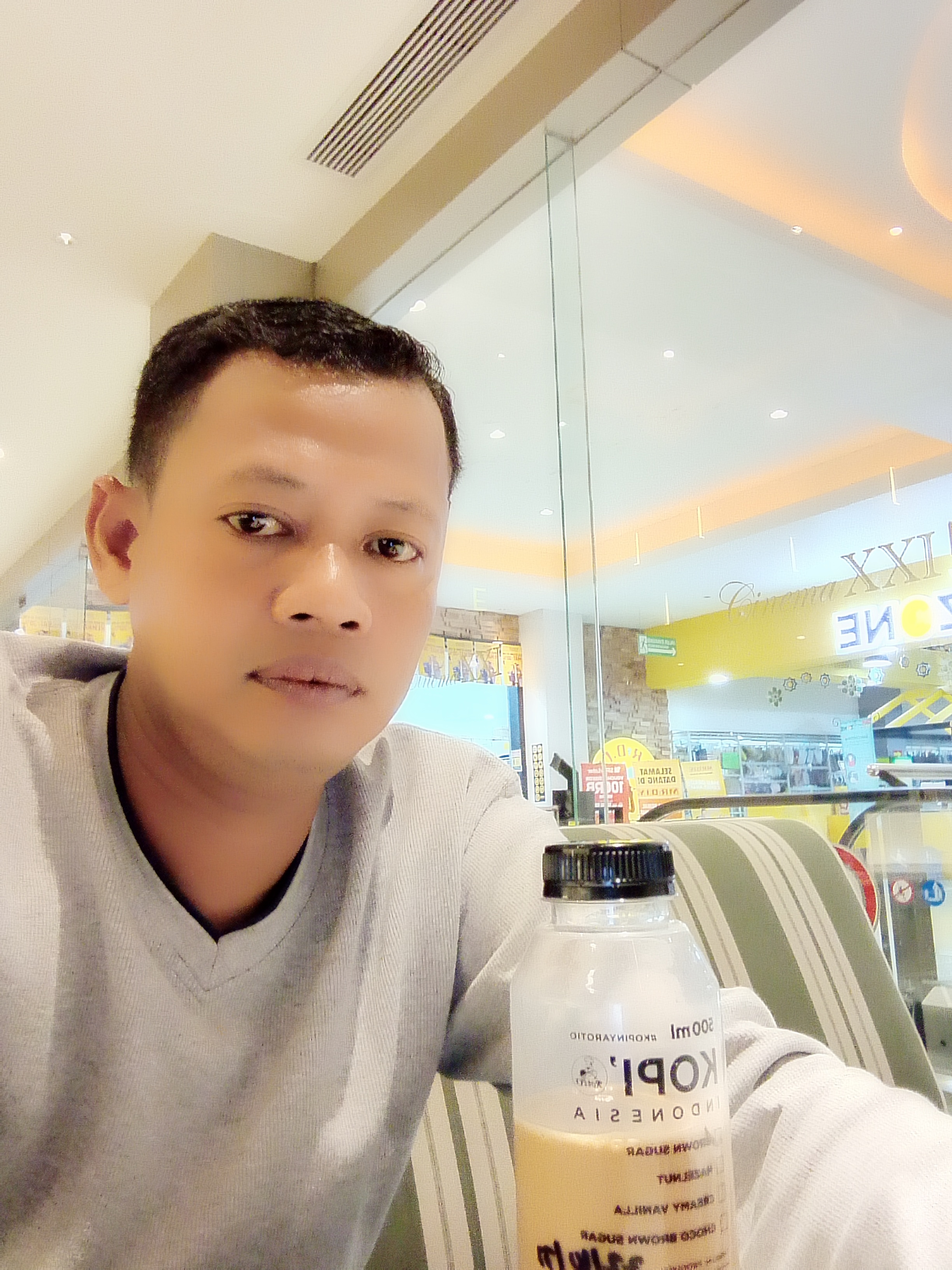 Foto zaenal Arifin
