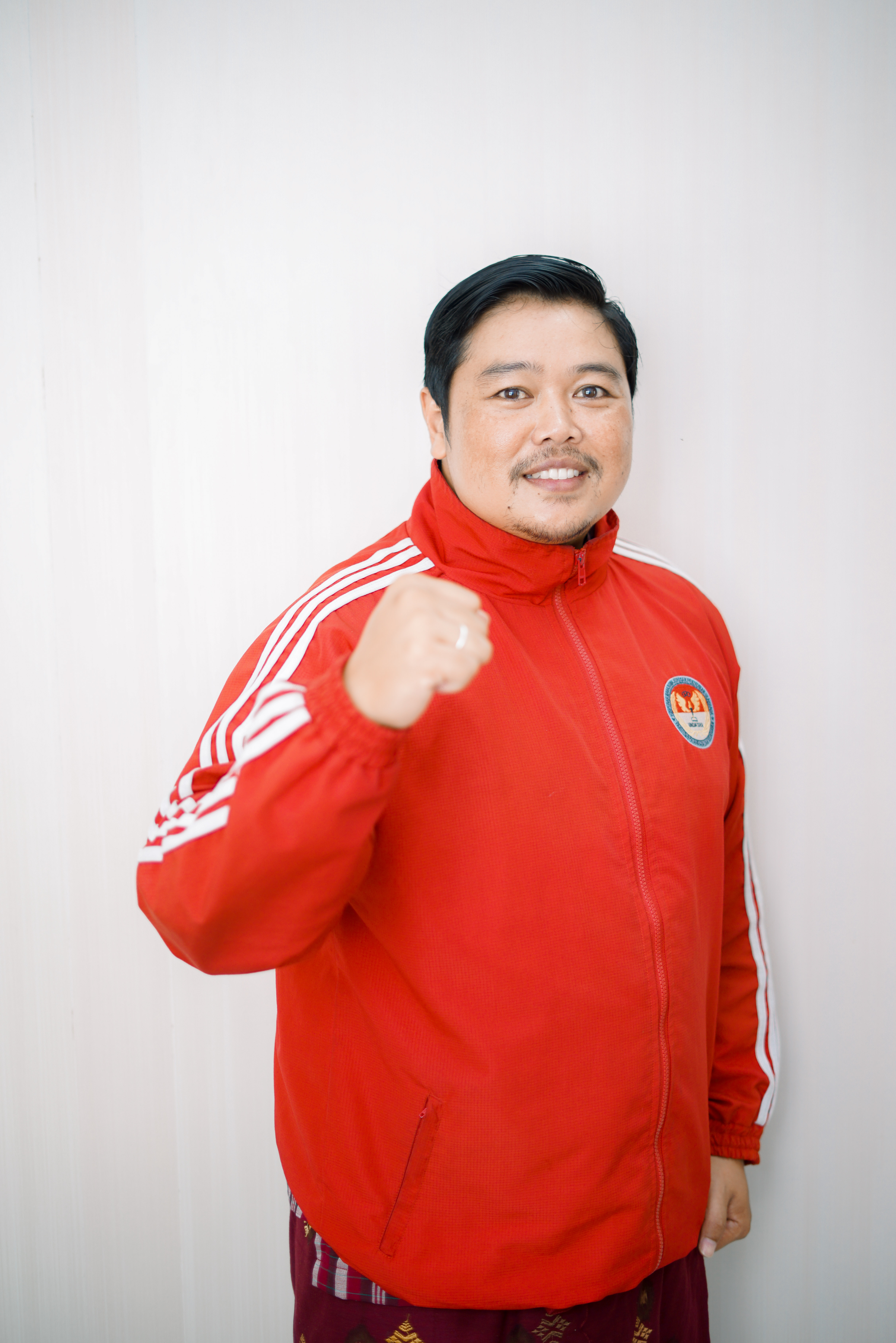 Foto Dr. I Gede Suwiwa, S.Pd., M.Pd.