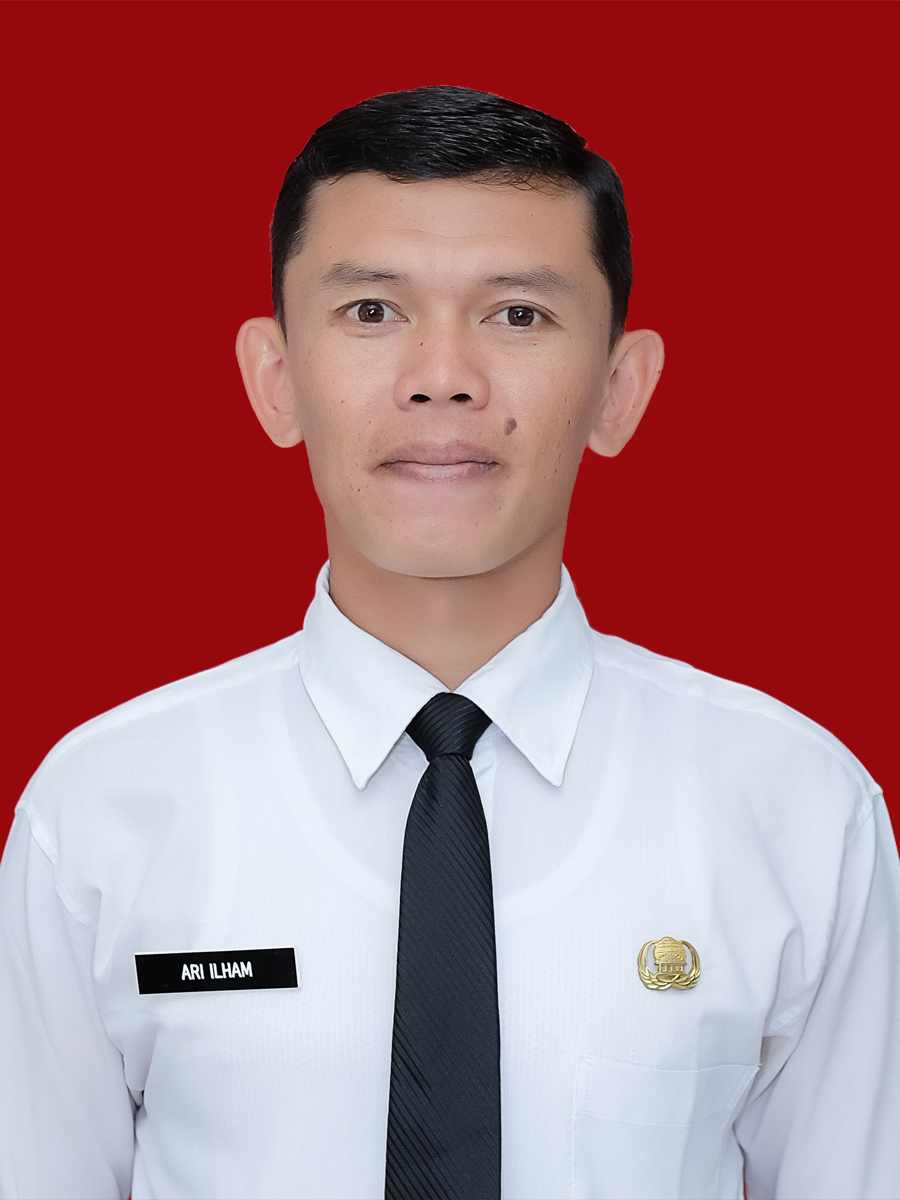 Foto Ari Ilham