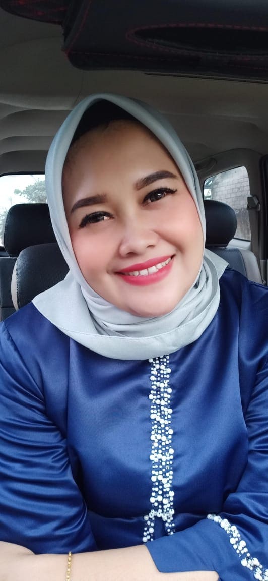 Foto PUPUT SEKAR SARI, S.PD.,M.M.,M.PD.