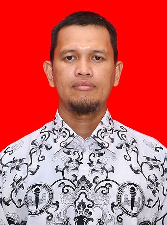 Foto Suriyanto