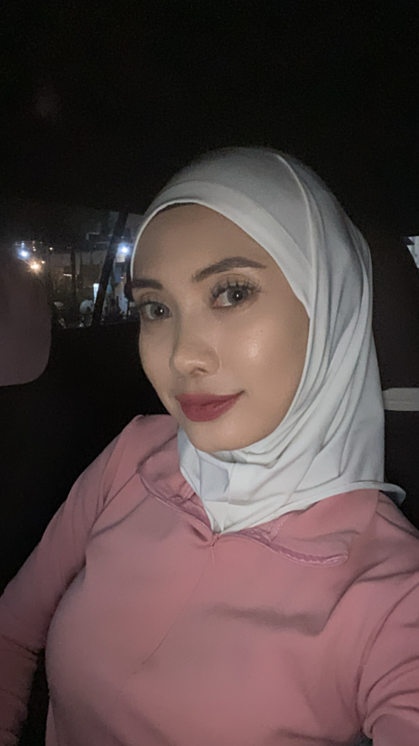 Foto Desy Ratnasari 