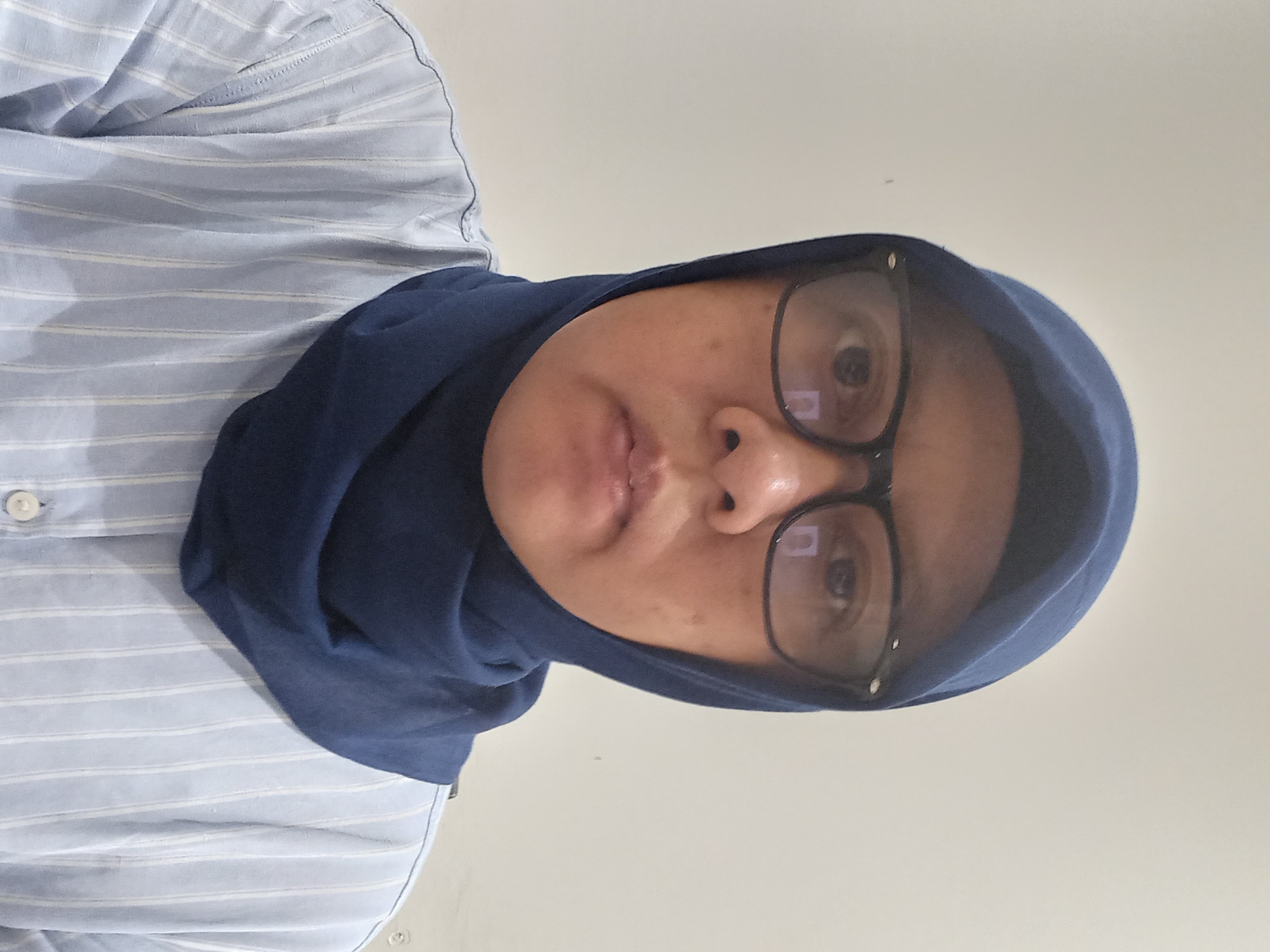 Foto Yuly Verni Herningsih