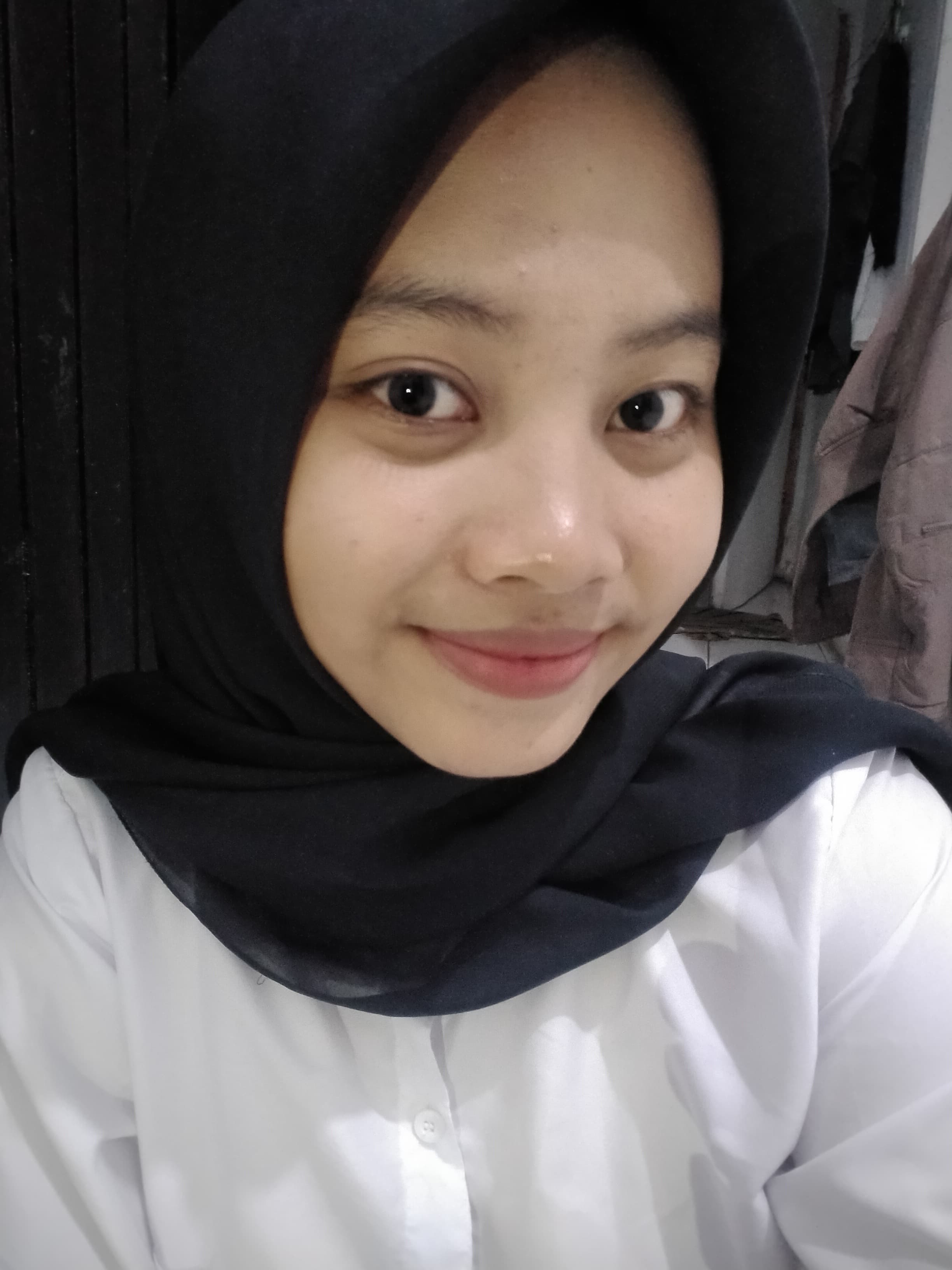 Foto Lenisa Yuniskiamita 