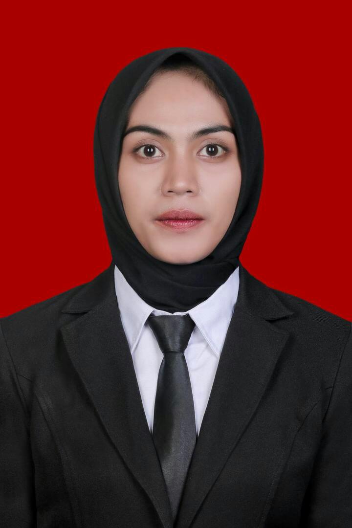 Foto Juli Trian Marini