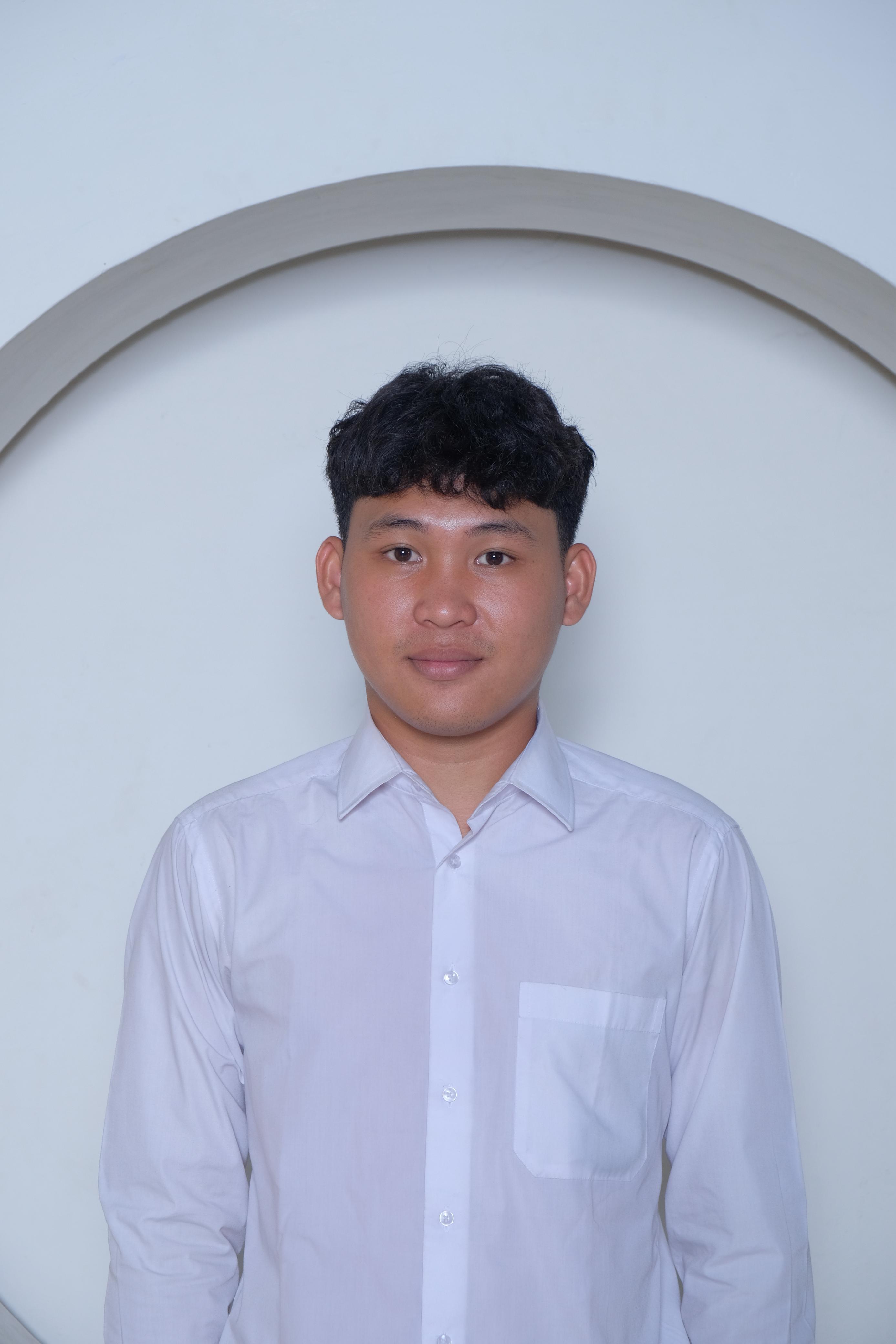 Foto Muhammad Cholish Sinde Audi Rachgea